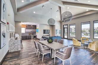 Cortland Brighton Bay in St. Petersburg, FL - Building Photo - Building Photo