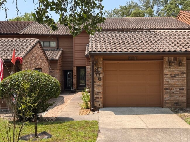 property at 806 Regatta Dr