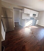 86 Milk St, Unit C in Fitchburg, MA - Building Photo