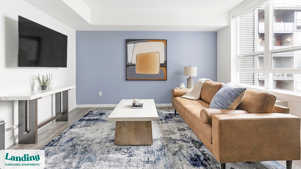 1055 N Anchor Way in Portland, OR - Foto de edificio