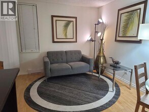 1040 Pacific St in Vancouver, BC - Building Photo - Building Photo