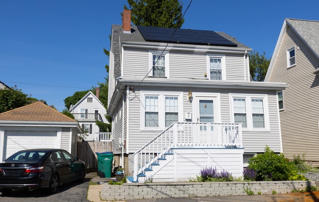 property at 21 Lake View Pl