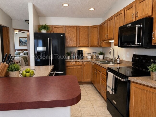 975 42nd Ave W in West Fargo, ND - Building Photo - Building Photo