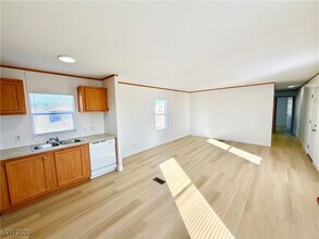 4210 E Cheyenne Way in Pahrump, NV - Building Photo - Building Photo