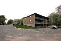 Highland Apartments photo'