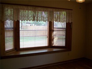 310 E Cedar St in Bertram, TX - Building Photo - Building Photo