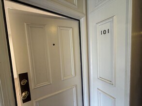 3546 Hughes Ave, Unit 101 in Los Angeles, CA - Building Photo - Building Photo