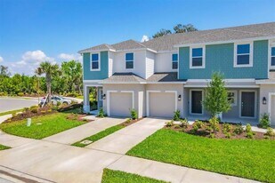 15024 Cuzcorro Ct in Nokomis, FL - Building Photo