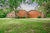 Hawthorne Manor in Atlanta, GA - Foto de edificio - Building Photo