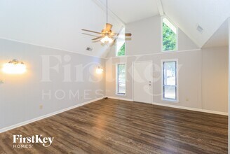 6041 Colonyhill Dr in Bartlett, TN - Foto de edificio - Building Photo