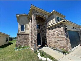 1404 Rd 5102 in Cleveland, TX - Building Photo