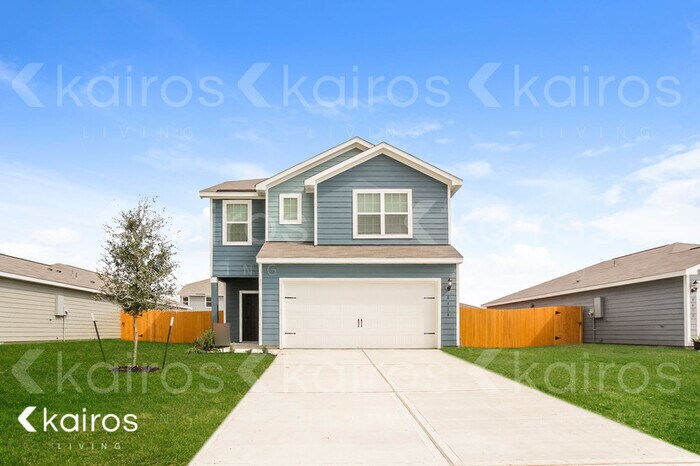 8414 Liberty Sky Rd in Mont Belvieu, TX - Building Photo