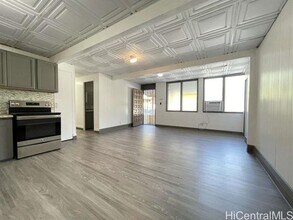 3110 Numana Rd in Honolulu, HI - Building Photo - Building Photo