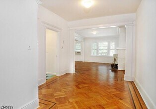 61 S Fullerton Ave in Montclair, NJ - Building Photo - Building Photo