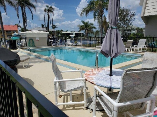 3233 Woodthrush Dr in Punta Gorda, FL - Building Photo - Building Photo