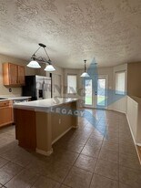 5803 Desert Peak Pl in Las Cruces, NM - Foto de edificio - Building Photo