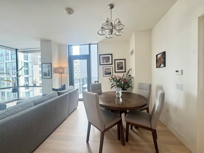 32 Traveler St, Unit 609 in Boston, MA - Building Photo - Building Photo