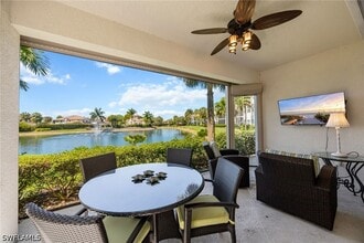 8200 Saratoga Dr in Naples, FL - Building Photo - Building Photo