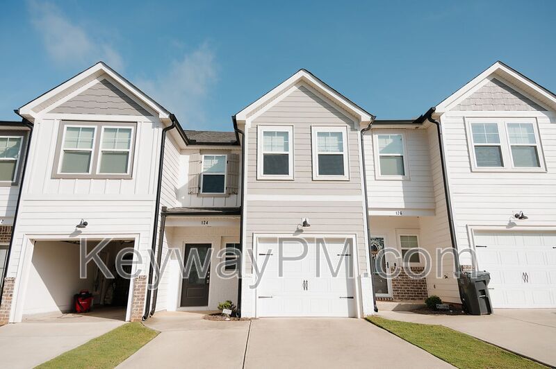 124 Canton Park Ave in Evans, GA - Building Photo