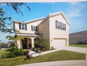 3100 Yellowstone Cir in Fort Pierce, FL - Building Photo - Building Photo