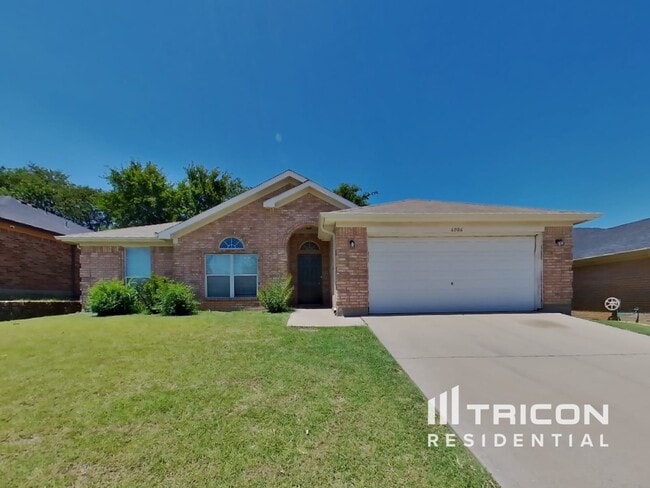 property at 6006 Kelleemac Ct