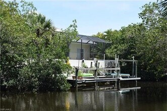 27100 Flamingo Dr in Bonita Springs, FL - Foto de edificio - Building Photo