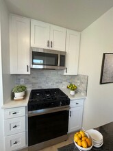 17372 Dairyview Cir in Huntington Beach, CA - Building Photo - Building Photo