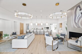 1538 W Wagon Wheel Dr in Phoenix, AZ - Building Photo - Building Photo