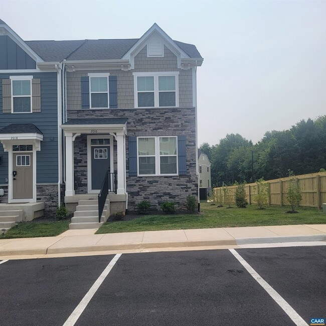 property at 2016 Landon Ln