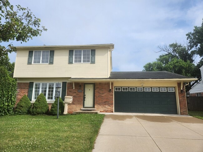 property at 30462 Westmore Dr