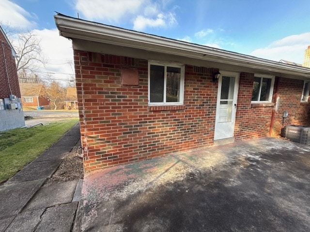 205 Charleston Dr in Pittsburgh, PA - Building Photo - Building Photo