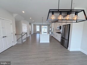 10825 Foxtrot Cir in Upper Marlboro, MD - Building Photo - Building Photo