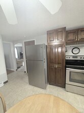 56 Warner Ave in Watertown, CT - Building Photo - Building Photo