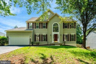 8437 Summer Breeze Pl in Manassas, VA - Building Photo