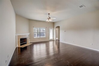1385 Cherrywood in Kyle, TX - Building Photo - Building Photo