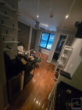 MULBERRY ST., Unit 2F in New York, NY - Foto de edificio - Building Photo