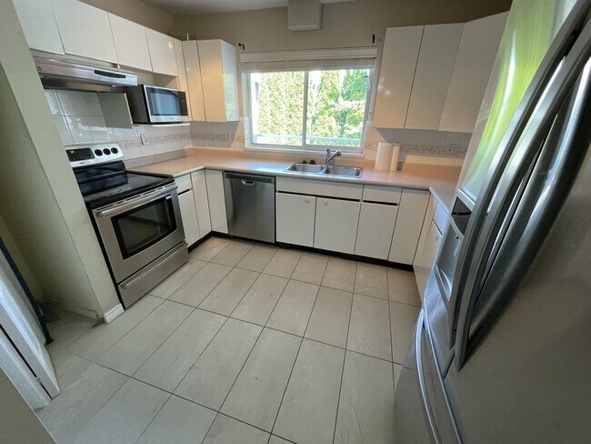 3238 Quebec St in Vancouver, BC - Building Photo - Building Photo