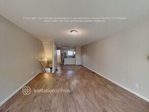 11845 E Kepner Dr in Aurora, CO - Building Photo - Building Photo