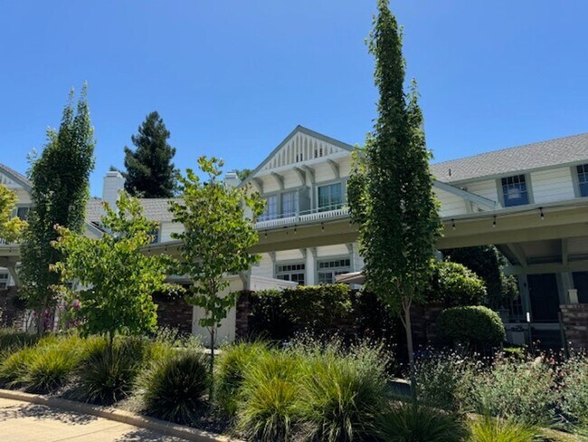 1675 El Nido Ct in Diablo, CA - Building Photo - Building Photo