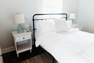 260 E Connecticut Ave in Southern Pines, NC - Building Photo