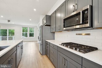 3034 Declan Way in Falls Church, VA - Building Photo - Building Photo