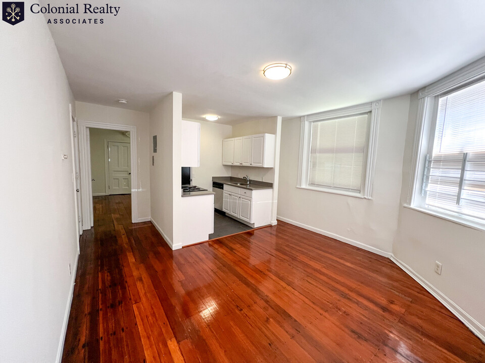 172 Commonwealth Ave in Boston, MA - Building Photo