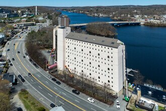 The Lakeshore Condominiums in Worcester, MA - Building Photo - Building Photo