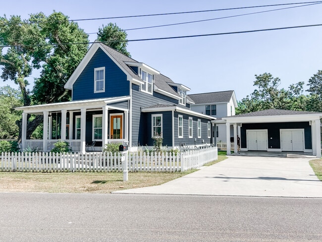 property at 764 E 2nd St