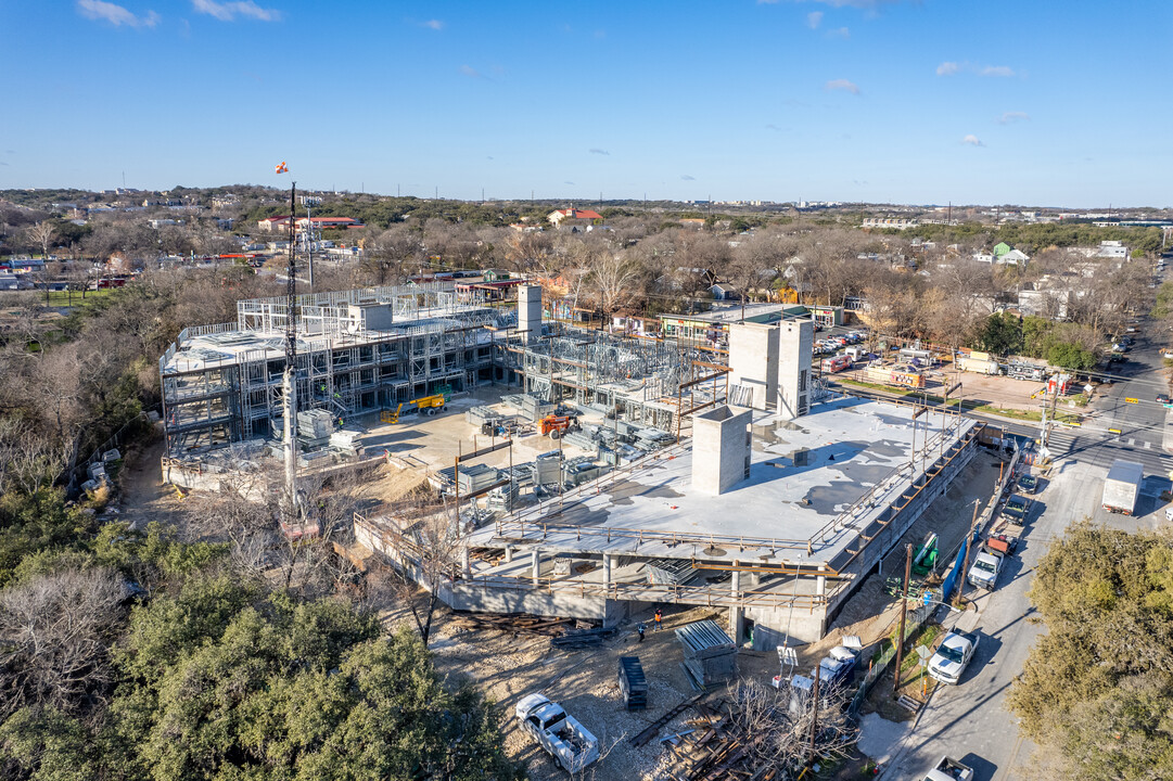 One Oak in Austin, TX - Building Photo