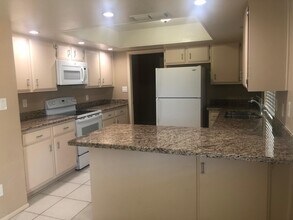 8020 E Krail St in Scottsdale, AZ - Building Photo - Building Photo