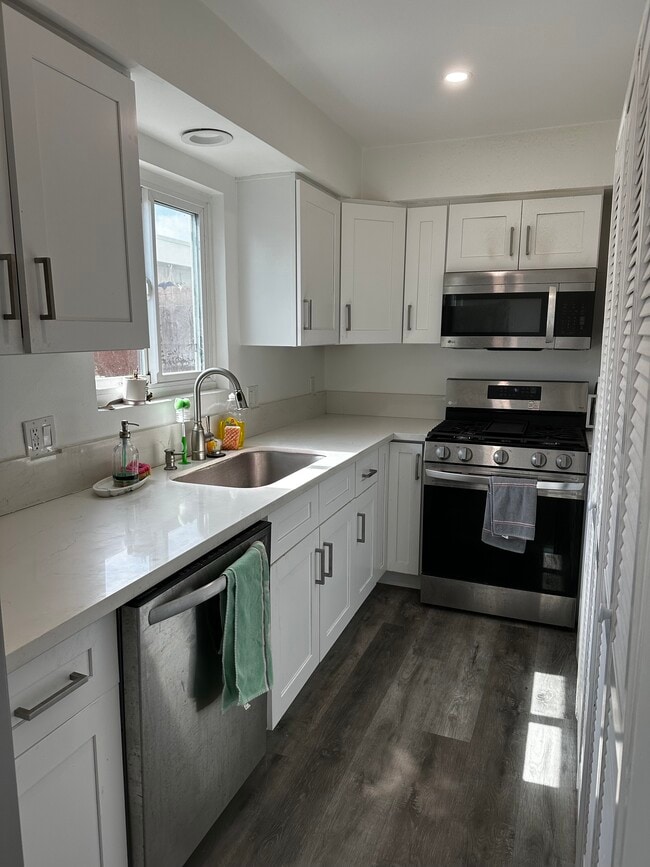 property at 19858 Leighton Ln