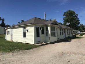 Seaview Motor Court in Charlestown, RI - Building Photo - Building Photo