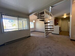 4501 Boardwalk Dr in Fort Collins, CO - Foto de edificio - Building Photo