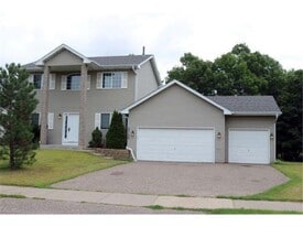 23179 Arrowhead St NW in St Francis, MN - Building Photo